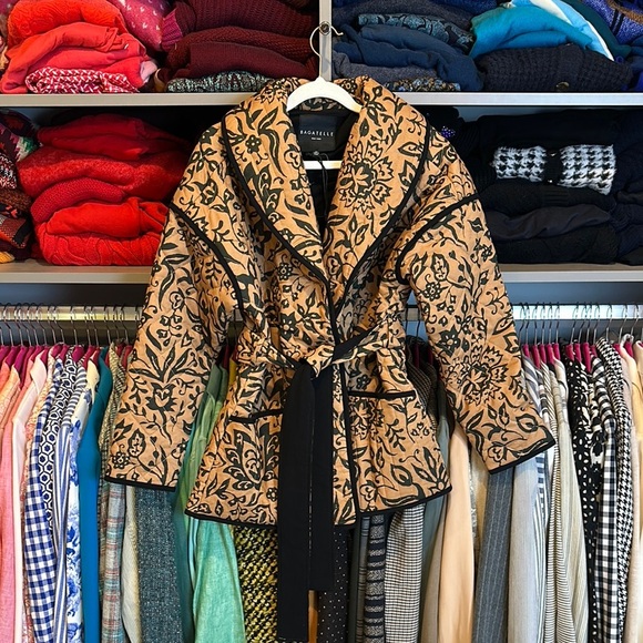 Bagatelle brown/black print tie front jacket size XS NWT - Picture 1 of 3